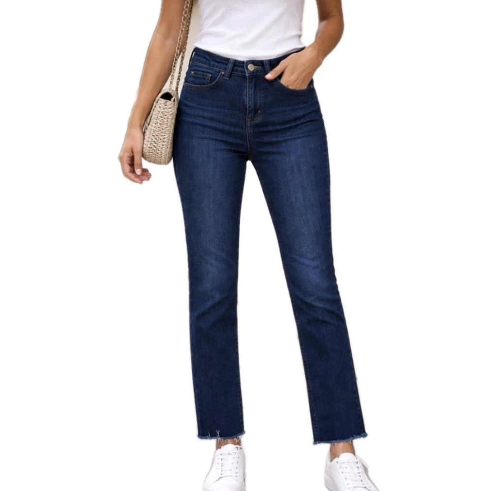 Lee Women's Straight Cropped Jeans 2M Dark Denim Raw Hem Capsule Comfy Classic